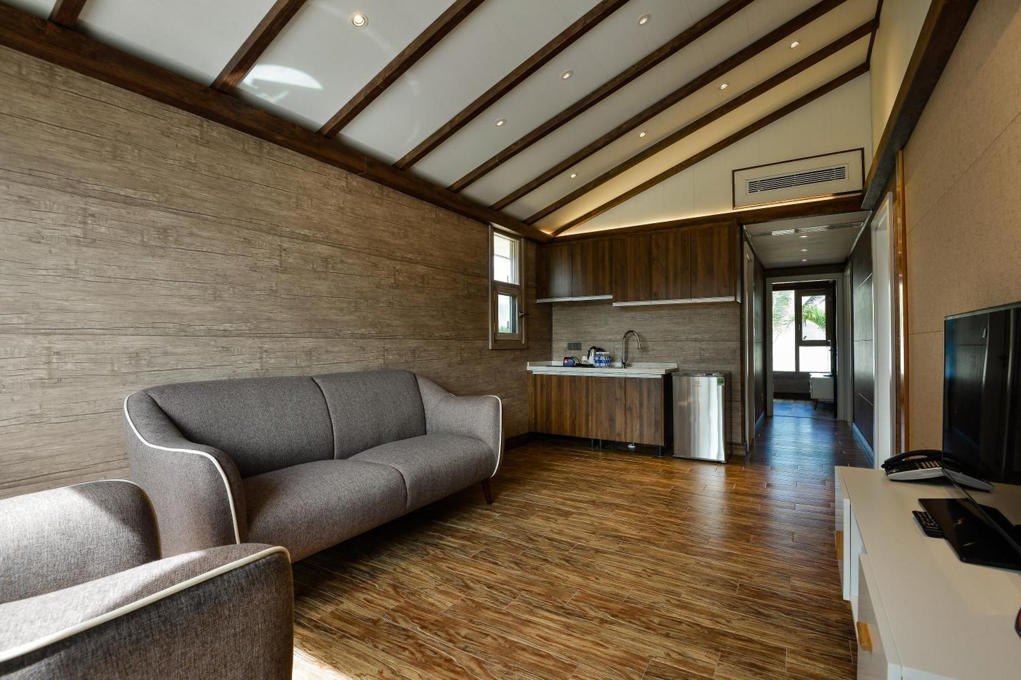 Lan Rung Beach Resort Long Hai Szoba fotó